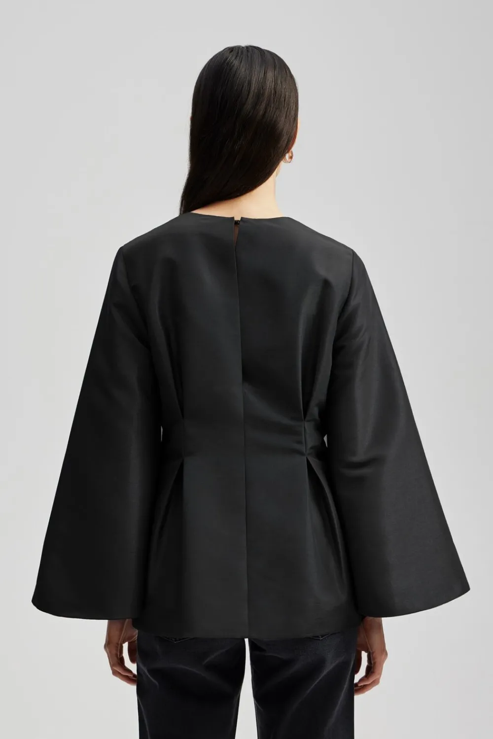 New Arielle blouse Tops