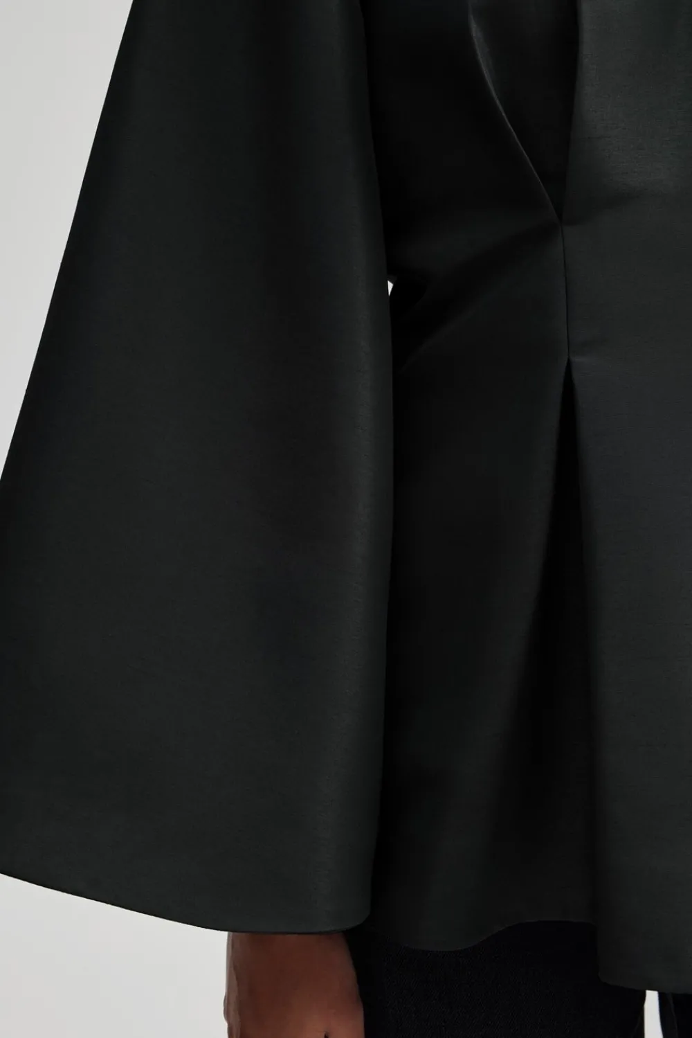 New Arielle blouse Tops