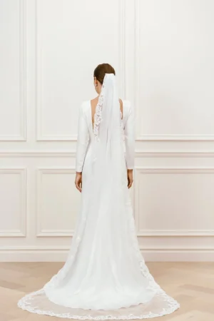 Clearance Lace trimmed cathedral veil Veils