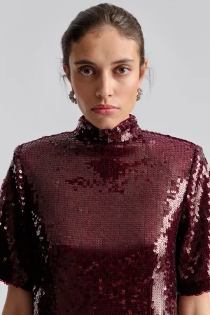 Best Linn top Tops